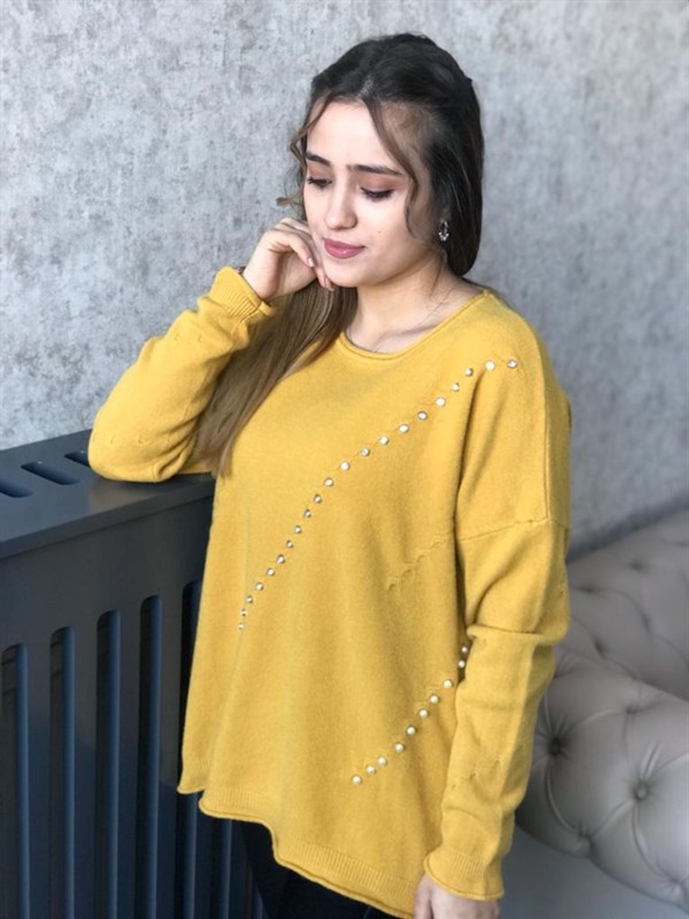 Taş Detaylı Bluz