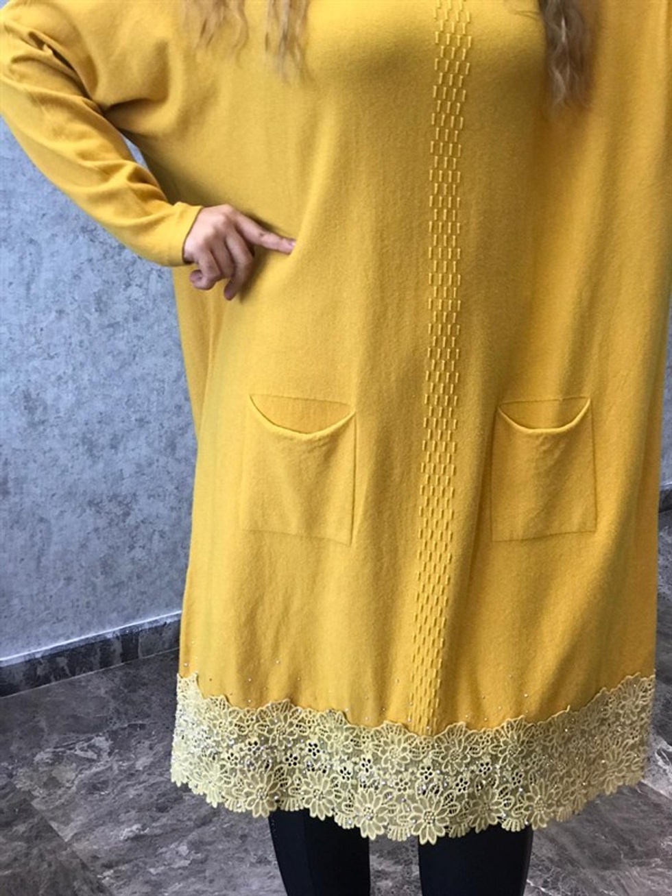 Eteği Tül Detay Tunik -