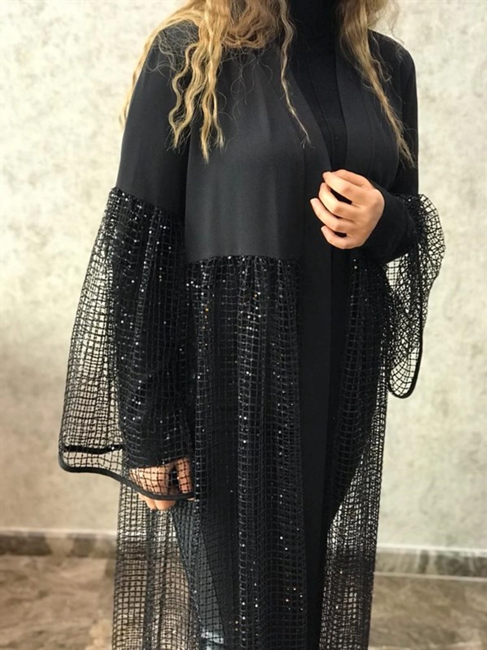 Pullu Abaya -