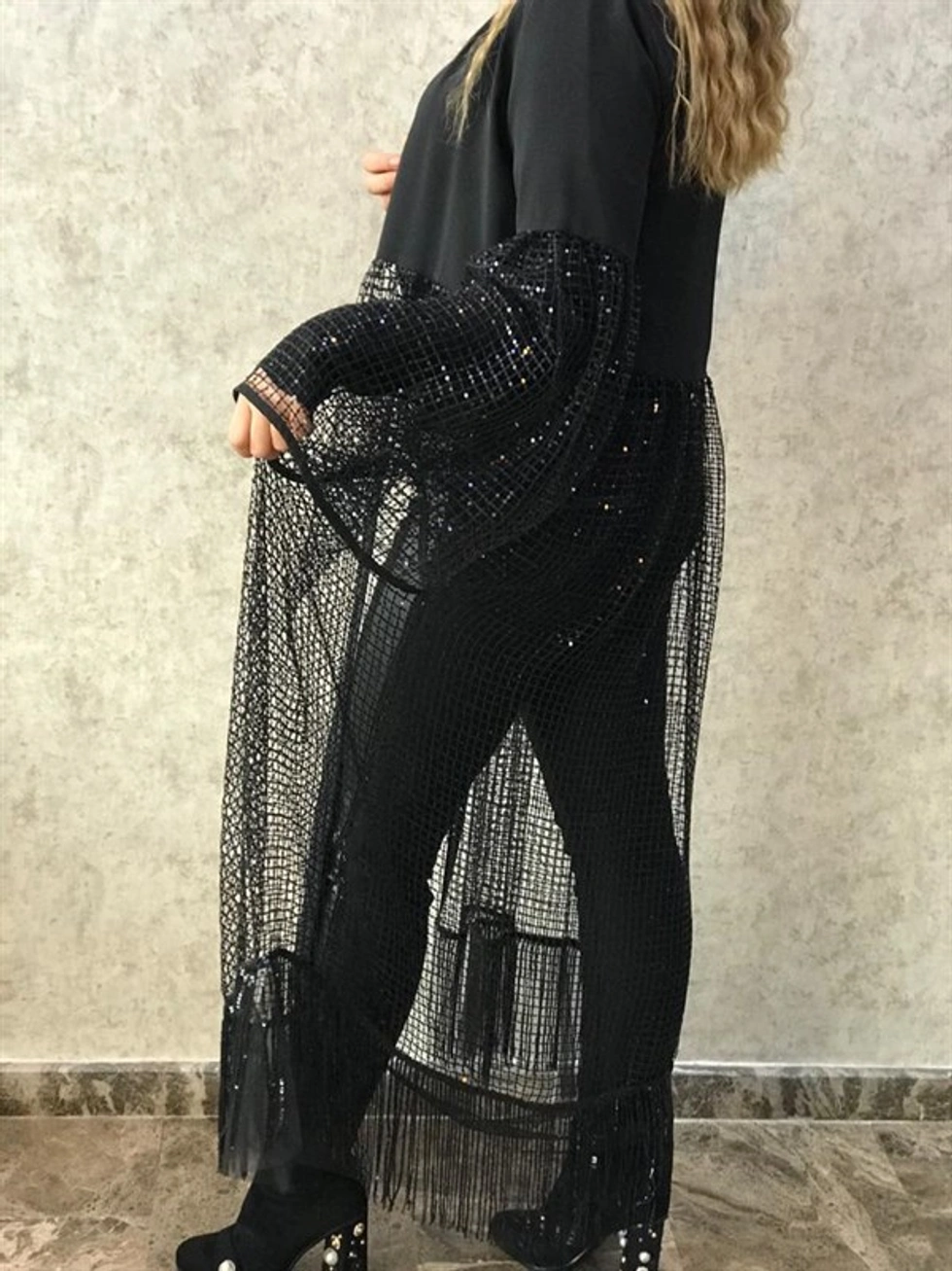 Pullu Abaya -