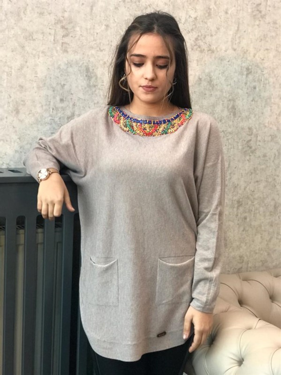 Yakası İşlemeli Tunik -