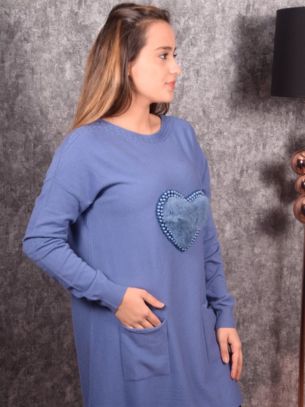 Kalp Detay Triko -