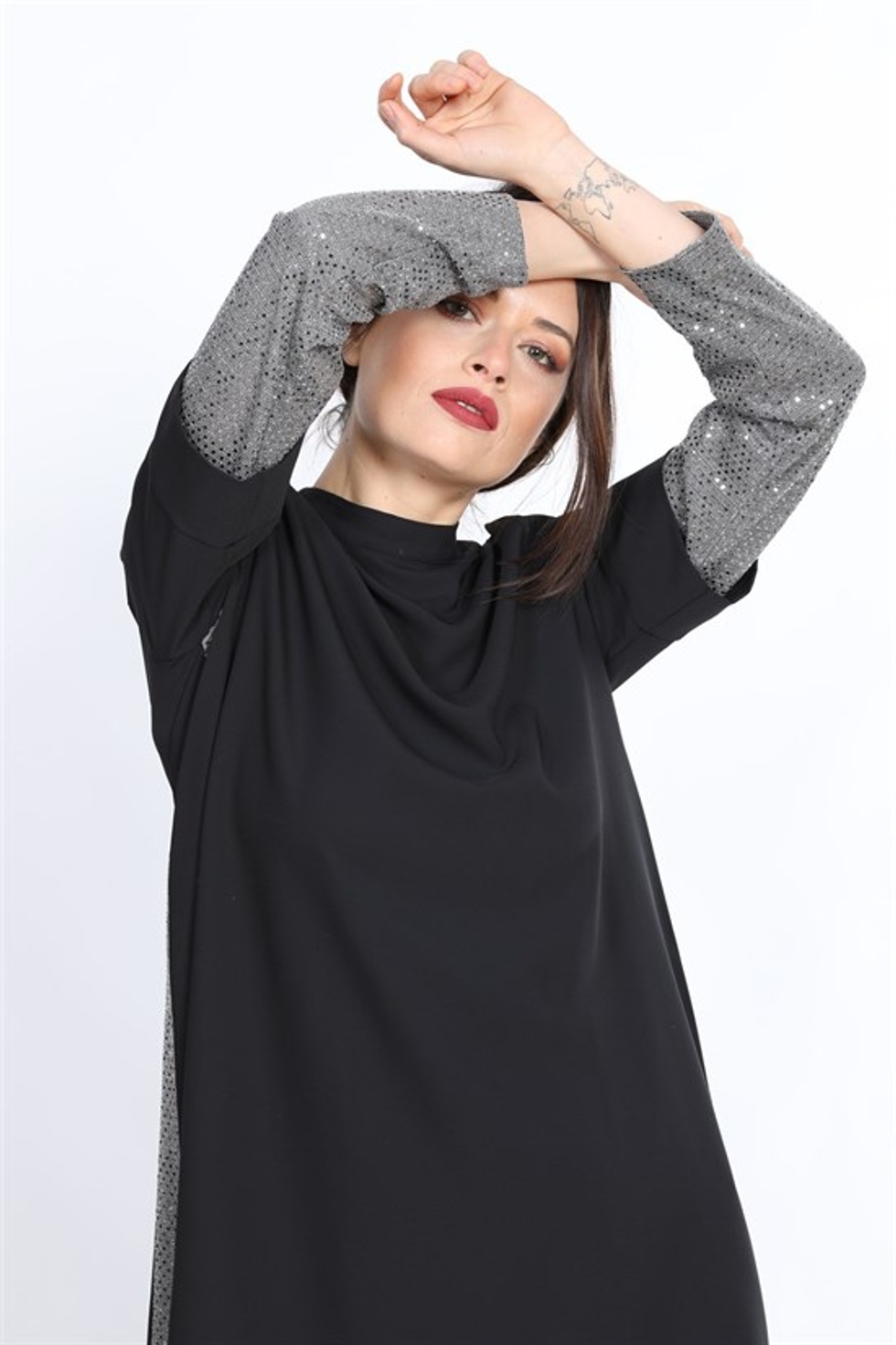 Women Kadın Kolu Pul Payet İşlemeli Tunik