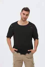 Lazer Kesim Yırtık Detaylı Salaş Triko Tişört