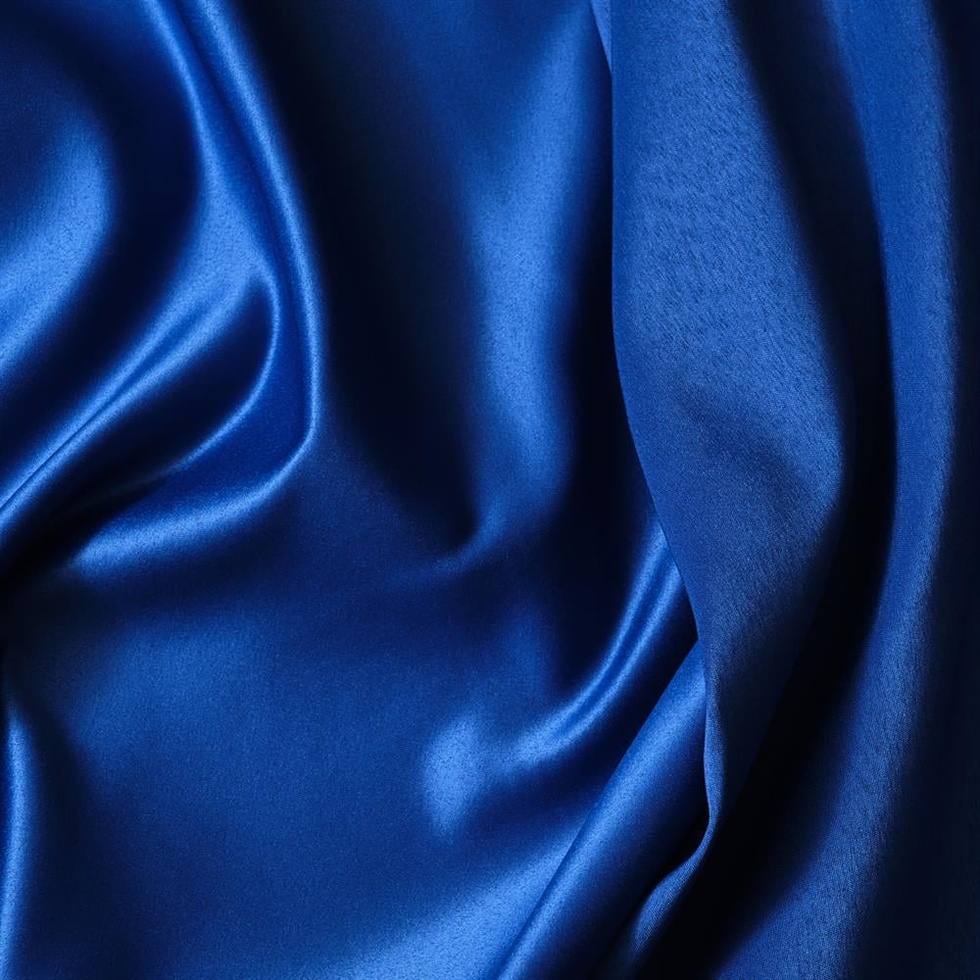 Amat Saten Kumaş Saks 45